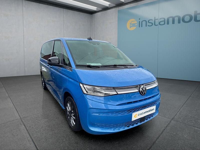 Usata VW Multivan 150 CV (110 kW) 2023 Blu Monovolume