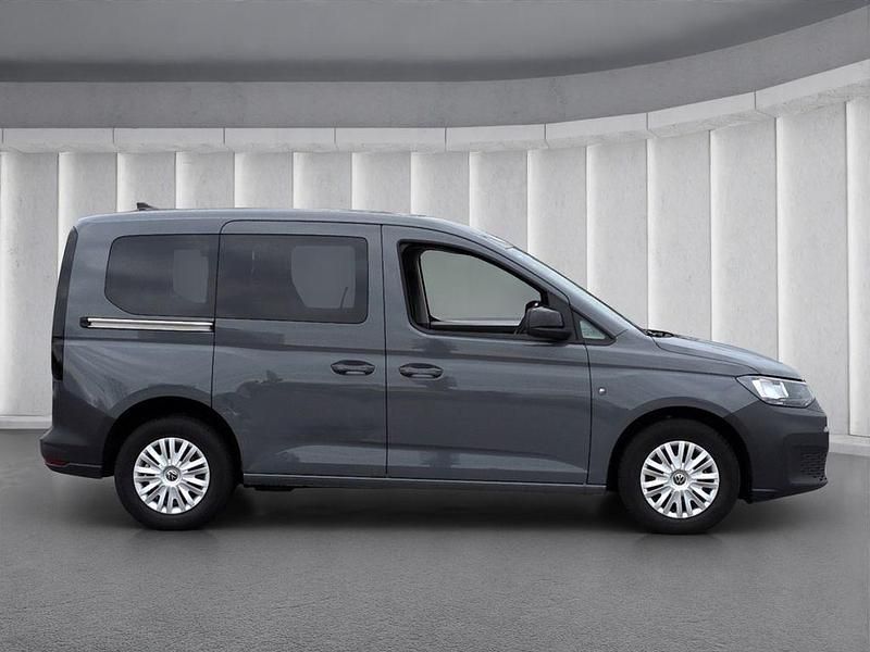 Second-hand VW Caddy 102 CP (75 kW) 2024 Gri Monovolum