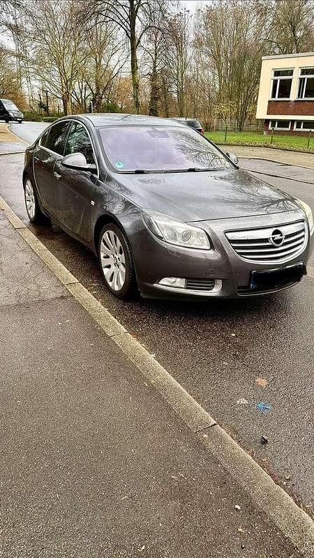 Gebraucht Opel Insignia Cosmo 140 PS (102 kW) 2009 Grau Limousine