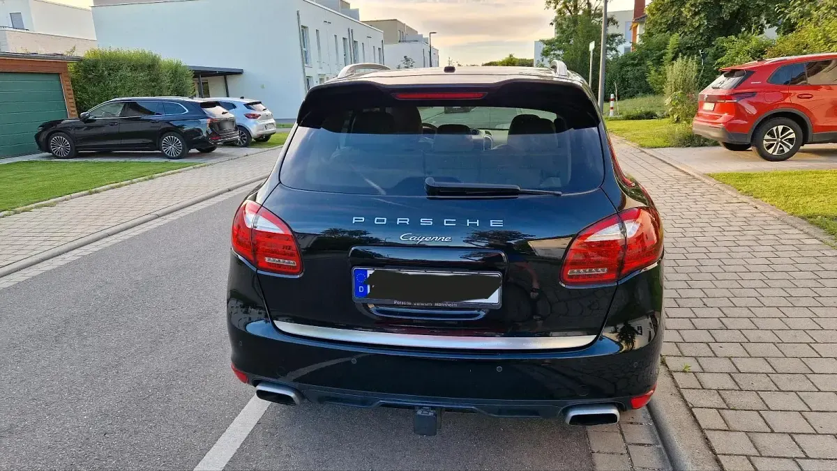 Gebraucht Porsche Cayenne 245 PS (180 kW) 2014 Schwarz SUV