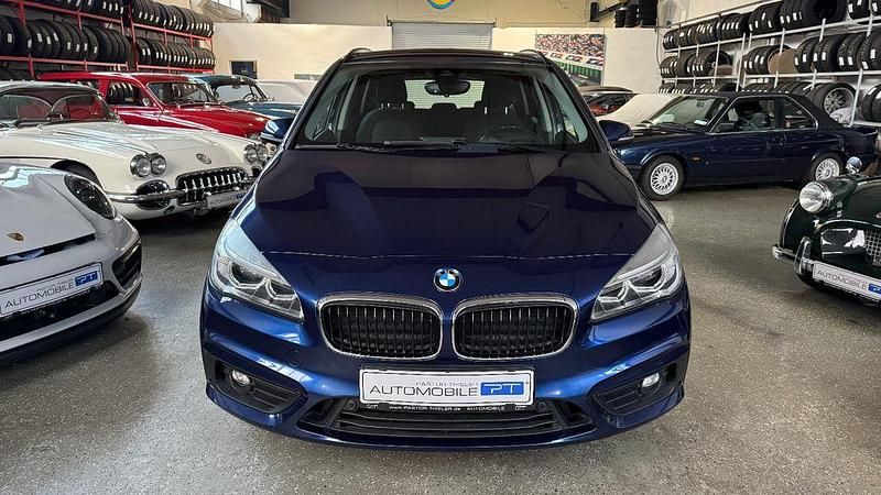 Gebraucht BMW 220 Active Tourer Performance 192 PS (141 kW) 2015 Blau Van / Kleinbus