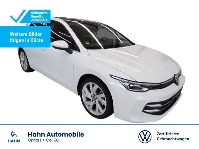 Pure white Gebraucht 2024 VW Golf VIII Style Limousine | 32.930 € (Etwas zu teuer) - Bild 1/3