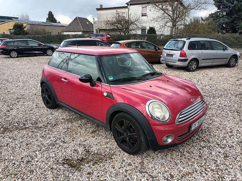 Gebraucht Mini ONE 95 PS (69 kW) 2009 Rot Kleinwagen