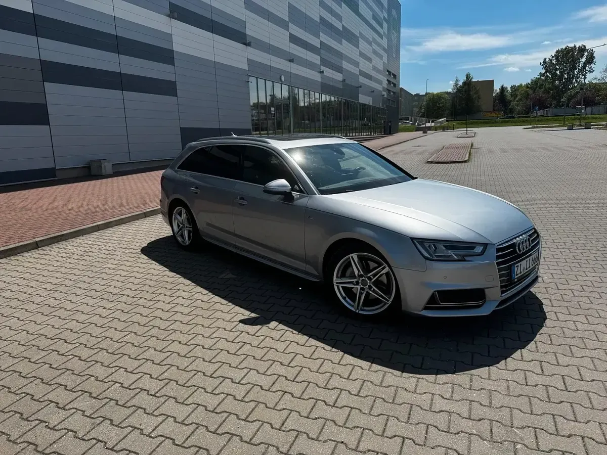 Gebraucht Audi A4 S-Line 190 PS (139 kW) 2016 Silber Kombi