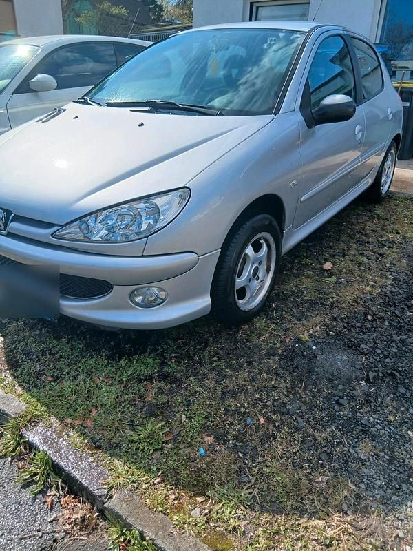 Gebraucht Peugeot 206 75 PS (55 kW) 2007 Silber Kombi