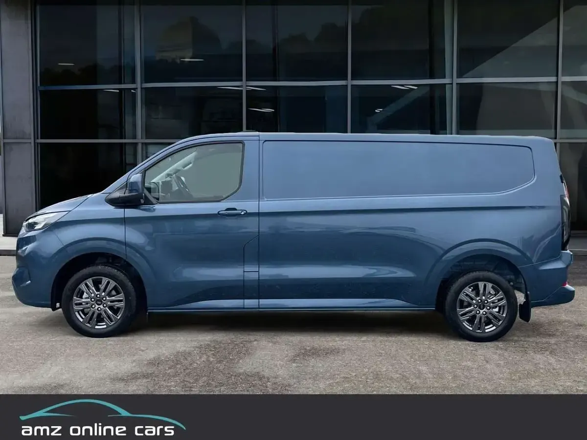 Neu Ford Transit Custom Limited 170 PS (125 kW) 2026 Blau Limousine