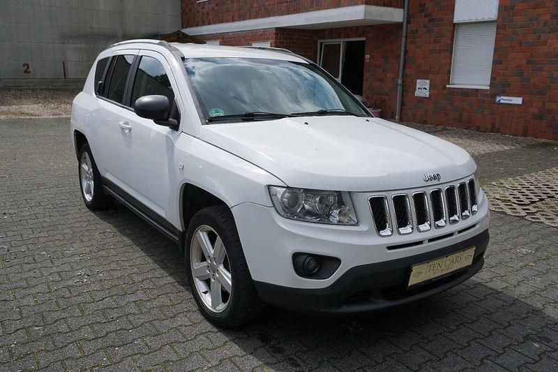 Weiß Gebraucht 2012 Jeep Compass Limited SUV | 5.290 € (Guter Preis) - Bild 1/4