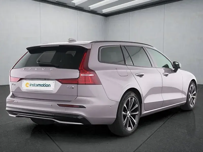 Gebraucht Volvo V60 349 PS (256 kW) 2025 Silber Kombi