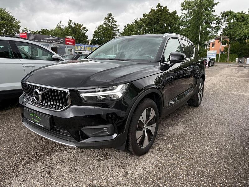 Schwarz Gebraucht 2021 Volvo XC40 Inscription SUV | 28.990 € (Superpreis) - Bild 1/4