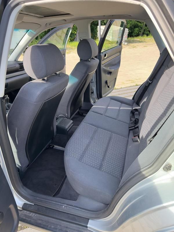 Gebraucht Audi A4 101 PS (74 kW) 1997 Silber Limousine