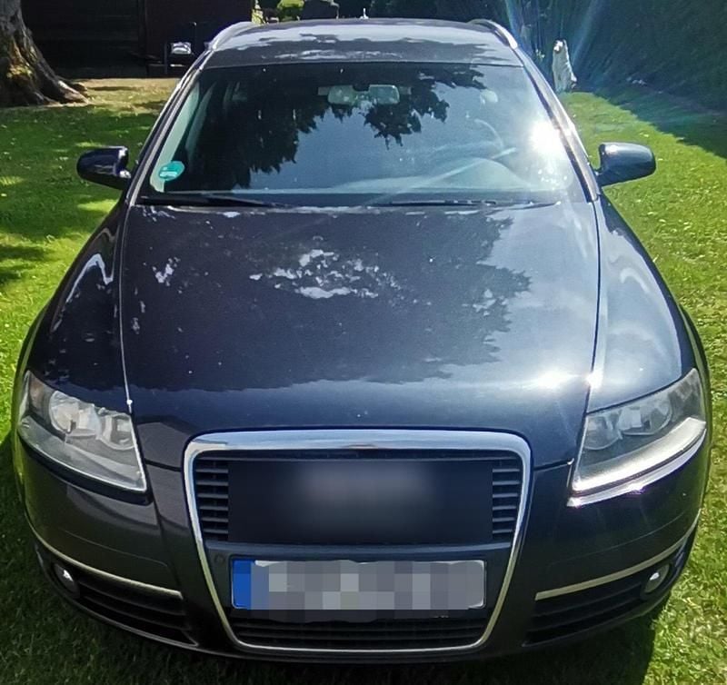 Schwarz Gebraucht 2006 Audi A6 Comfort Kombi | 3.300 € (Fairer Preis) - Bild 1/4