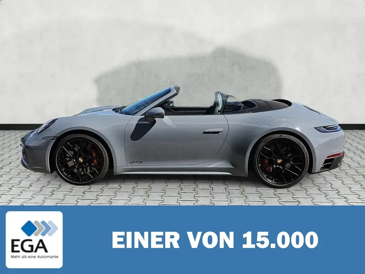 Gebraucht Porsche 992 480 PS (353 kW) 2024 Grau Cabrio