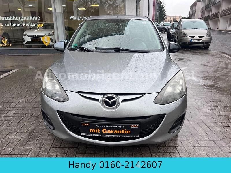 Gebraucht Mazda 2 75 PS (55 kW) 2014 Schwarz Kleinwagen