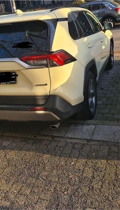 Gebraucht Toyota RAV4 178 PS (130 kW) 2020 Weiß SUV