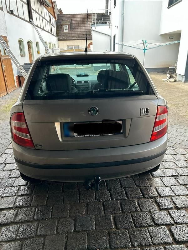 Gebraucht Skoda Fabia 54 PS (39 kW) 2007 Silber Kleinwagen