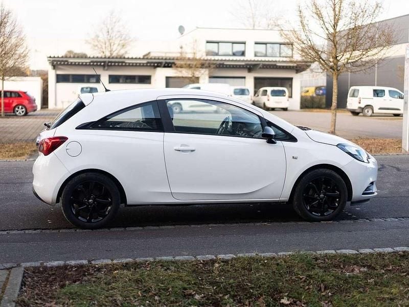 Gebraucht Opel Corsa Edition 69 PS (50 kW) 2015 Schneeweiss/summitwhite/arctic Kleinwagen