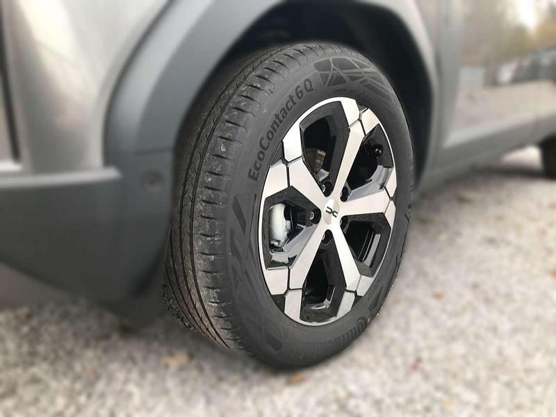 Neu Dacia Duster Journey 91 PS (66 kW) 2025 Grau SUV