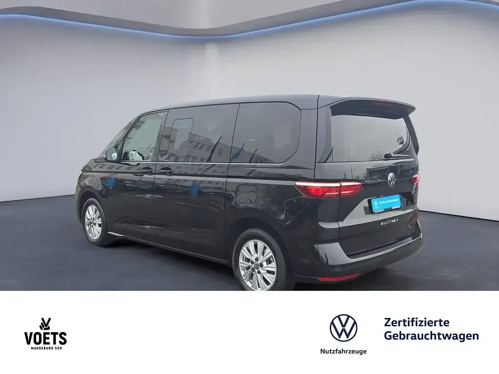 Używany VW T7 150 KM (110 kW) 2025 Czarny Van
