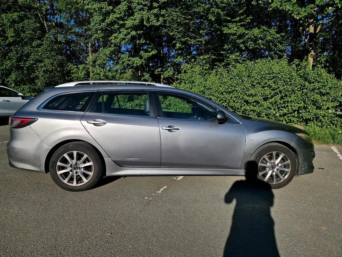 Gebraucht Mazda 6 163 PS (119 kW) 2011 Grau Kombi