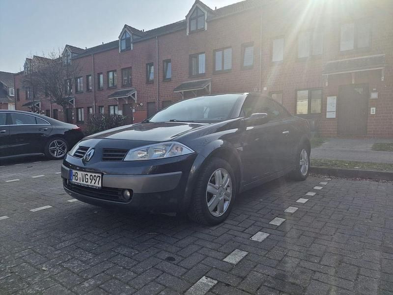 Gebraucht Renault Mégane Cabriolet Privilege 135 PS (99 kW) 2005 Grau Cabrio