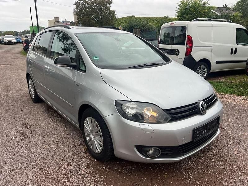 Silber Gebraucht 2013 VW Golf VII Match Limousine | 3.300 € (Superpreis) - Bild 1/4