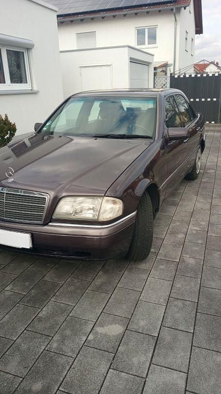 Gebraucht Mercedes C180 Elegance 122 PS (89 kW) 1994 Braun Limousine