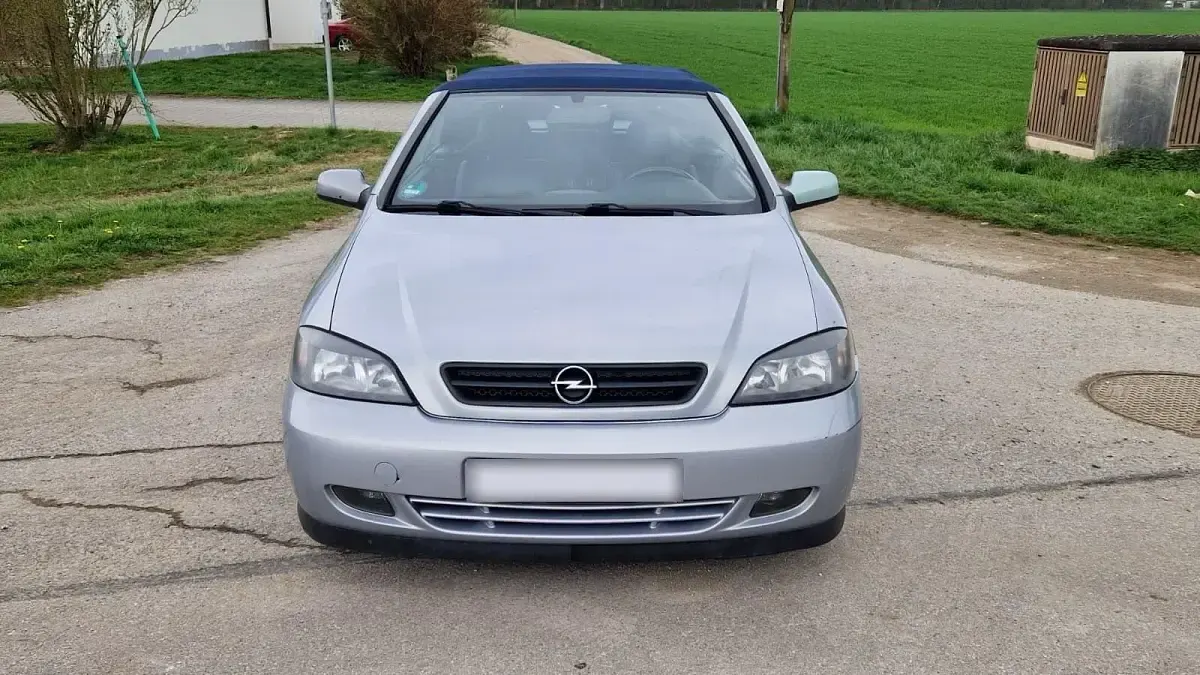 Gebraucht Opel Astra 125 PS (91 kW) 2001 Blau Cabrio