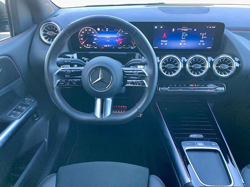 Gebraucht Mercedes B220 AMG 190 PS (139 kW) 2023 Manufaktur lack Van / Kleinbus