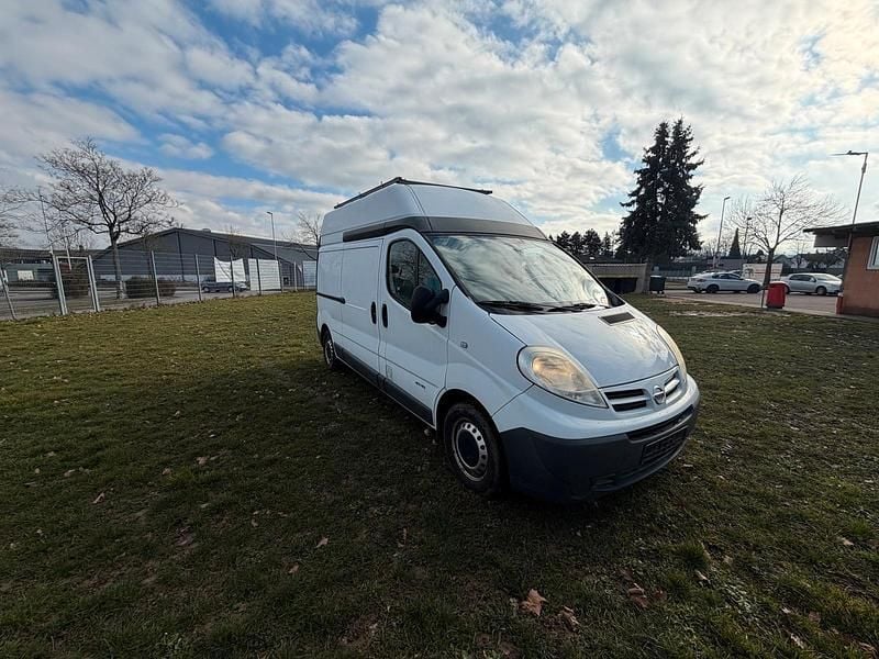 Gebraucht Nissan Primastar 115 PS (84 kW) 2009 Weiß Van / Kleinbus