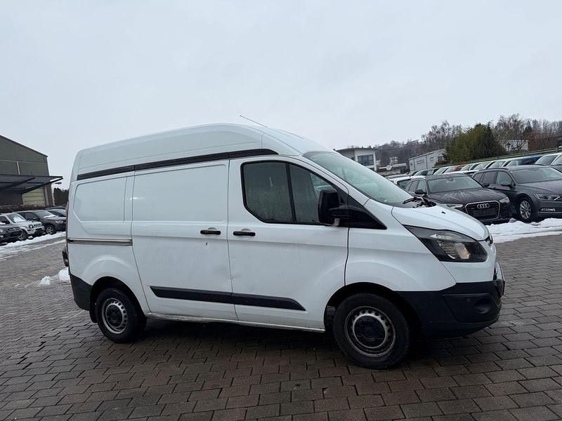 Gebraucht Ford Transit Custom 131 PS (96 kW) 2017 Weiß Van / Kleinbus