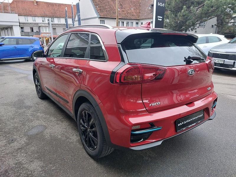 Gebraucht Kia Niro Spirit 150 kW (204 PS) 2020 Rot SUV