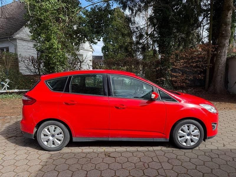 Gebraucht Ford C-MAX 140 PS (102 kW) 2014 Rot Van / Kleinbus
