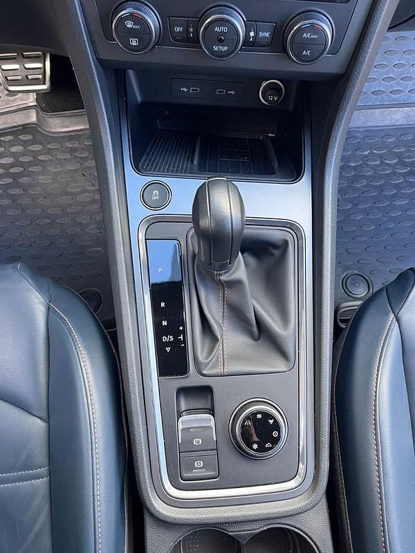 Second-hand Cupra Ateca 300 CP (220 kW) 2022 Alb SUV