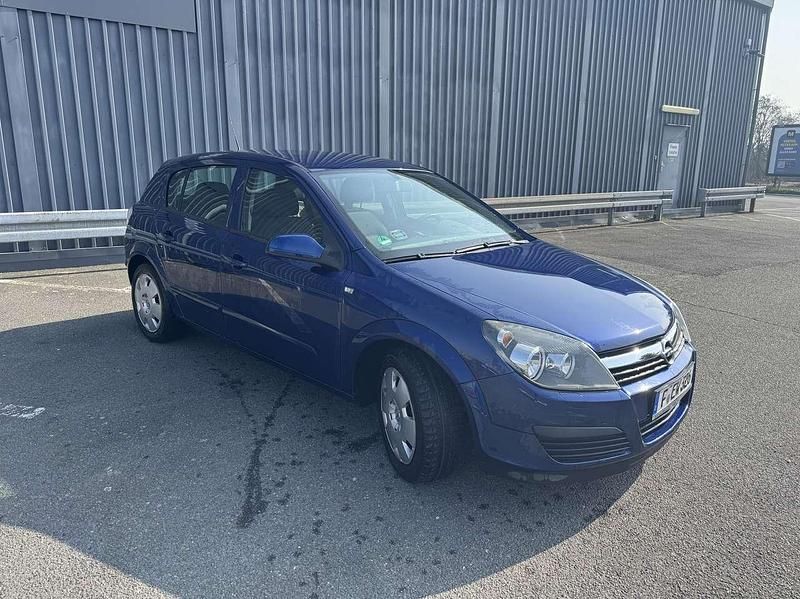 Gebraucht Opel Astra Edition 90 PS (66 kW) 2006 Blau Kleinwagen