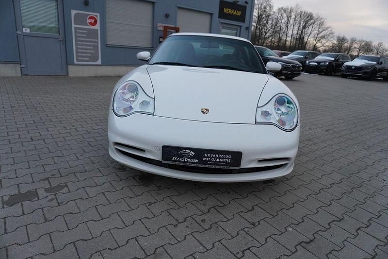 Gebraucht Porsche 911 Carrera 320 PS (235 kW) 2002 Weiß Coupé