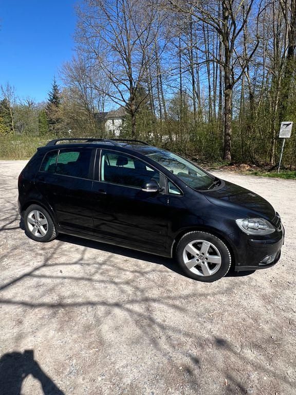 Gebraucht VW Golf VI United 102 PS (75 kW) 2008 Schwarz Kleinwagen
