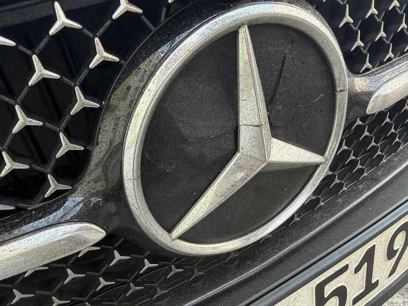 Gebraucht Mercedes CLE220 197 PS (144 kW) 2024 Grau Coupé