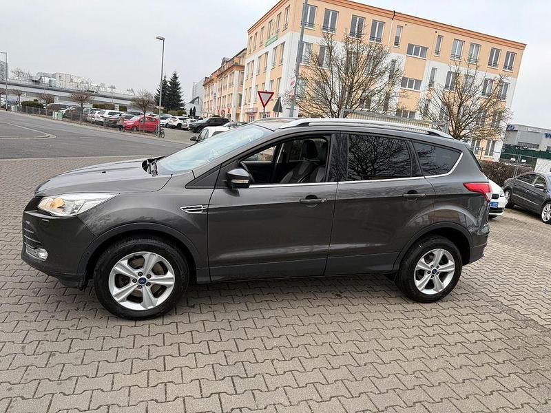 Gebraucht Ford T Titanium 120 PS (88 kW) 2015 Grau SUV