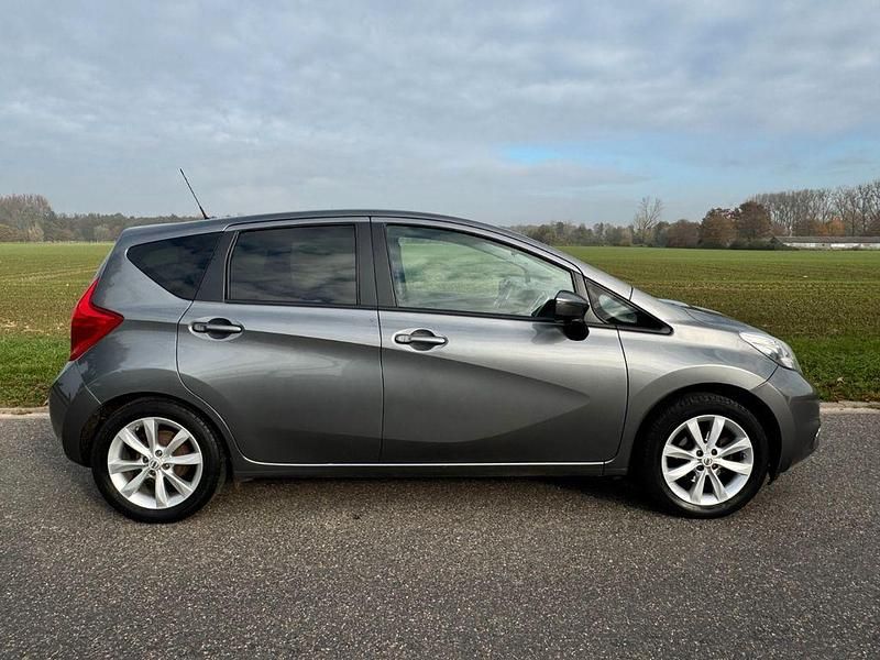 Gebraucht Nissan Note Acenta 80 PS (58 kW) 2014 Grau Kleinwagen