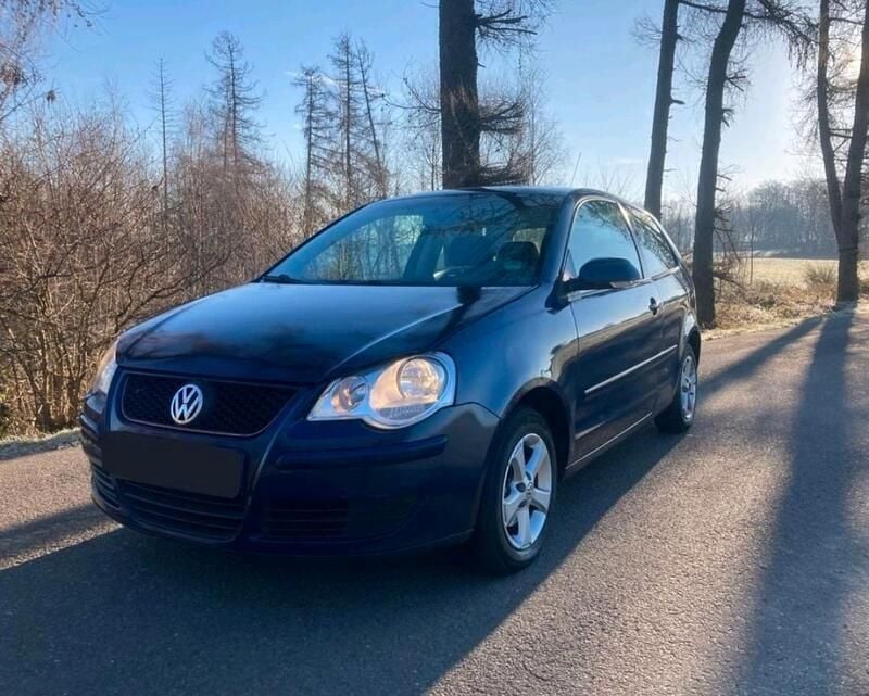 Blau Gebraucht 2009 VW Polo Trendline Kleinwagen | 1.449 € (Guter Preis) - Bild 1/4