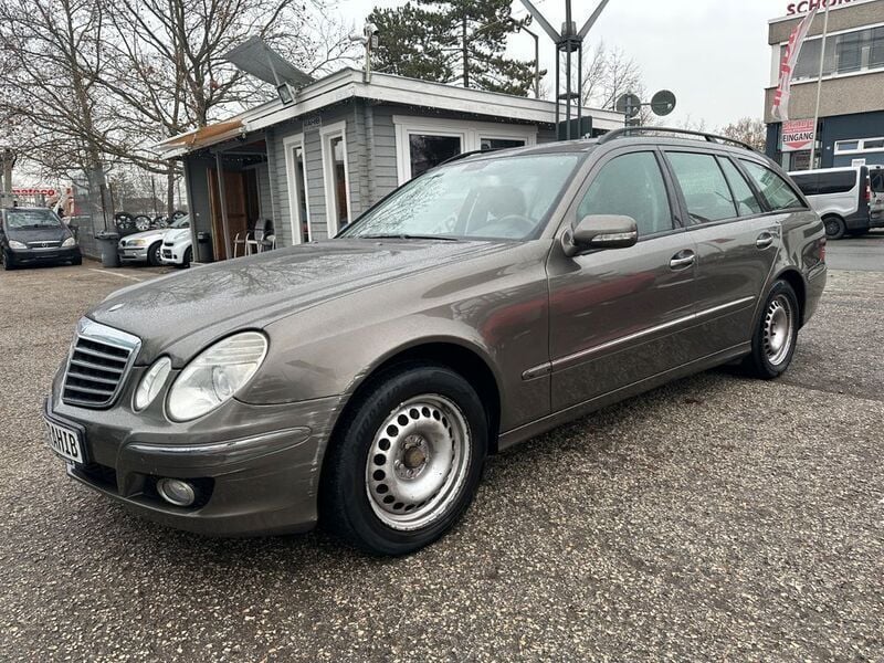 Gebraucht Mercedes E200 136 PS (100 kW) 2008 Grau Kombi