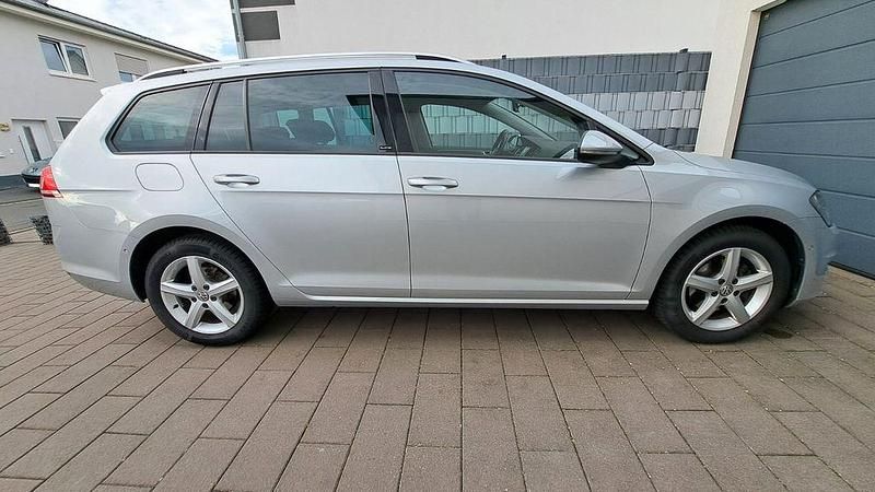 Gebraucht VW Golf VII Allstar 110 PS (80 kW) 2016 Silber Kombi