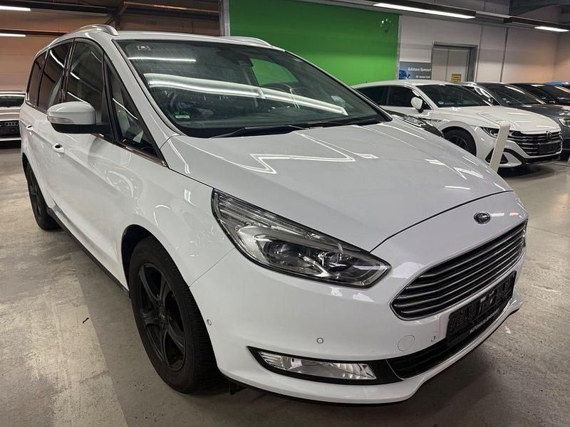 Gebraucht Ford Galaxy Titanium 160 PS (117 kW) 2017 Weiß Van / Kleinbus