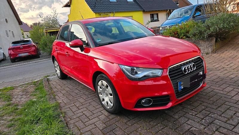 Second-hand Audi A1 86 CP (63 kW) 2012 Roșu Hatchback