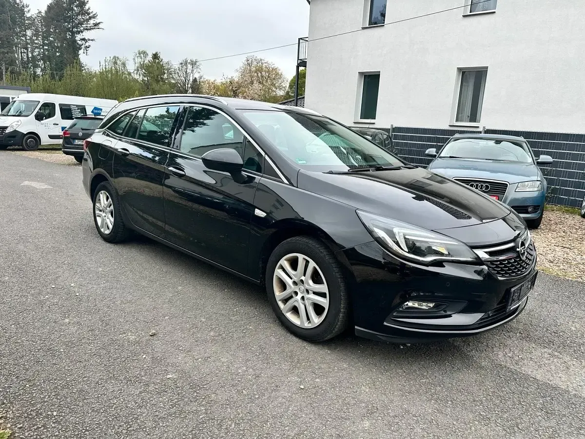 Gebraucht Opel Astra 136 PS (100 kW) 2017 Schwarz Kombi