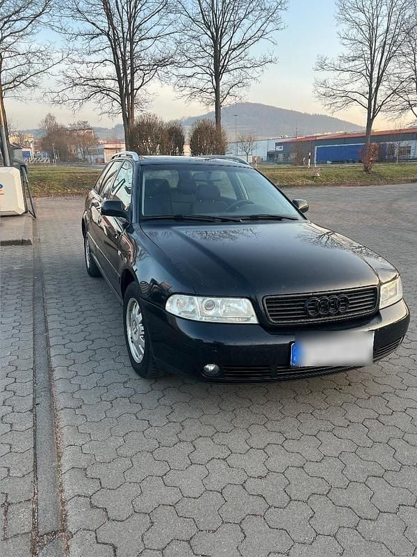 Gebraucht Audi A4 116 PS (85 kW) 2000 Schwarz Kombi