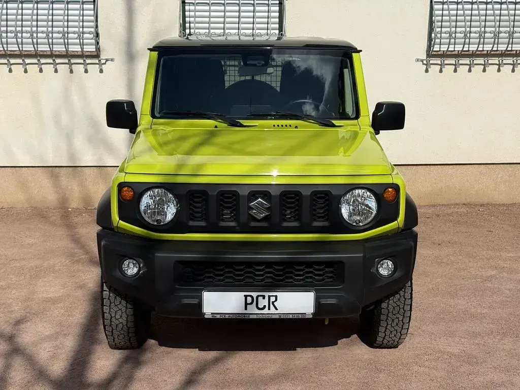 Gebraucht Suzuki Jimny 102 PS (75 kW) 2023 Grün SUV