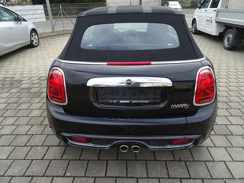 Second-hand Mini Cooper S 192 CP (141 kW) 2018 Negru Hatchback