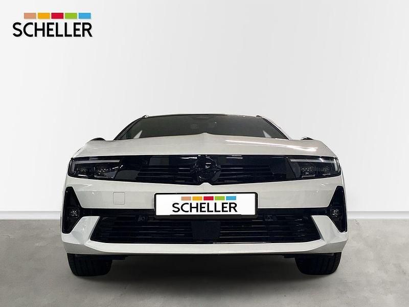 Neu Opel Astra 131 PS (96 kW) 2025 Weiß Kombi