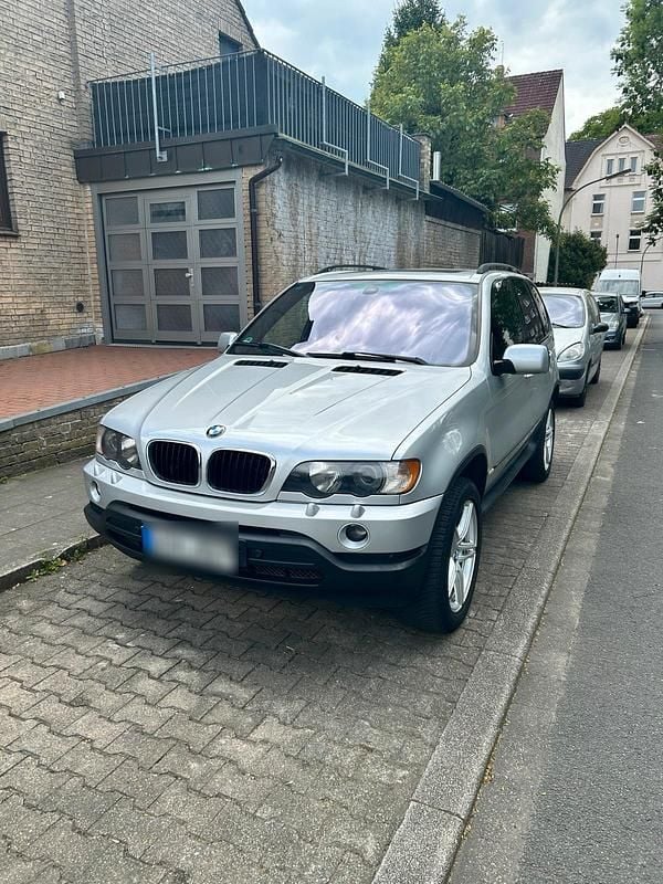 Silber Gebraucht 2001 BMW X5 SUV | 5.950 € (Fairer Preis) - Bild 1/4